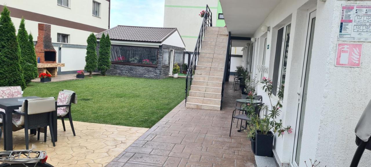Casa Gogu Hotel Navodari Bagian luar foto