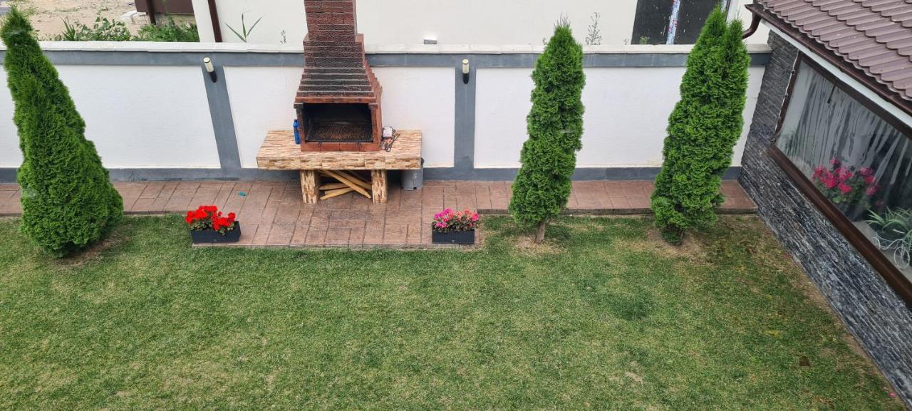 Casa Gogu Hotel Navodari Bagian luar foto