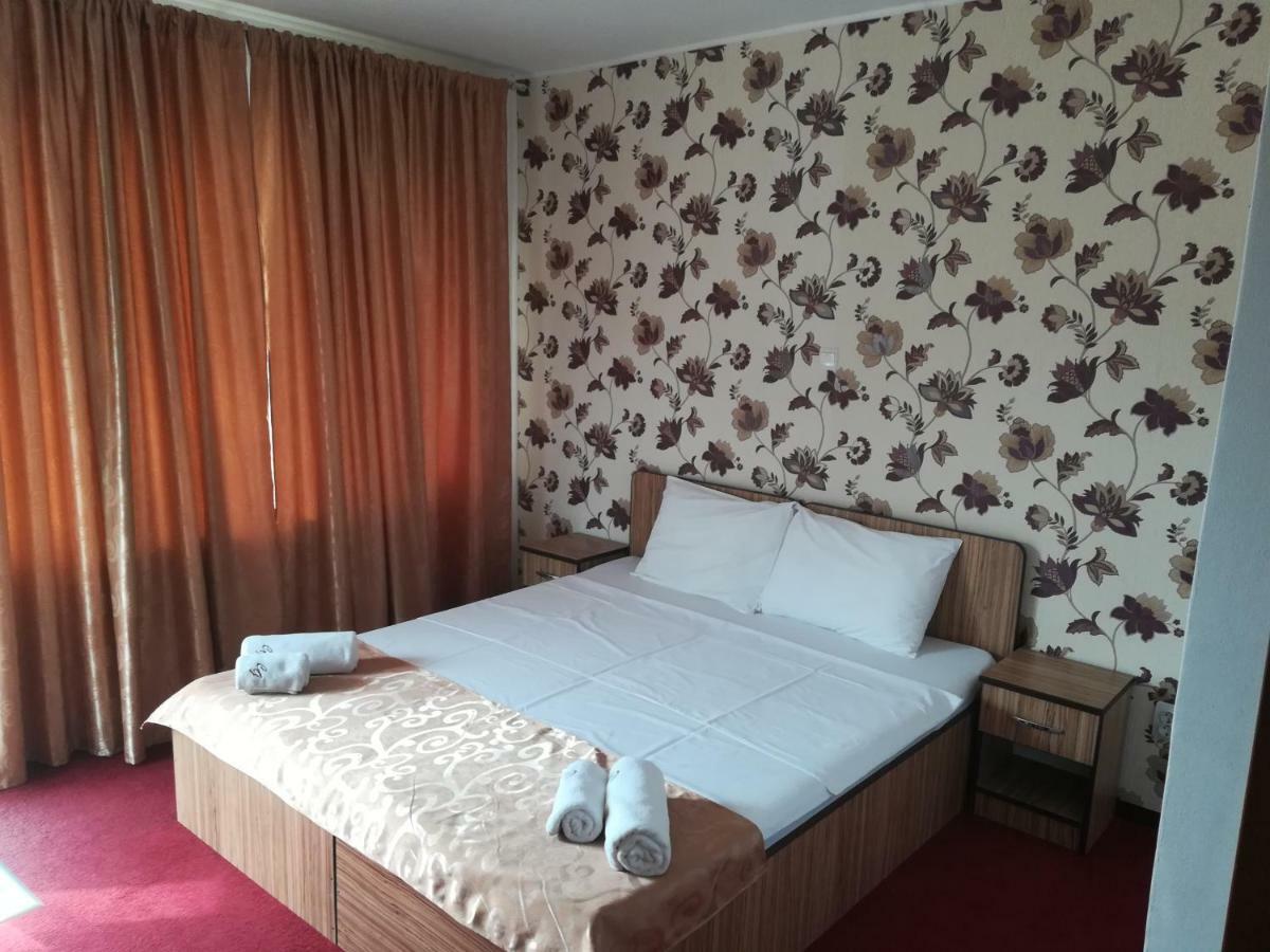 Casa Gogu Hotel Navodari Bagian luar foto